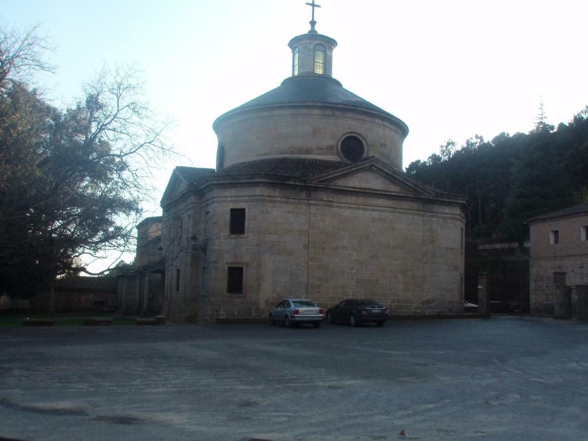 Casa Tiburcio Leilighet Arenas de San Pedro Eksteriør bilde